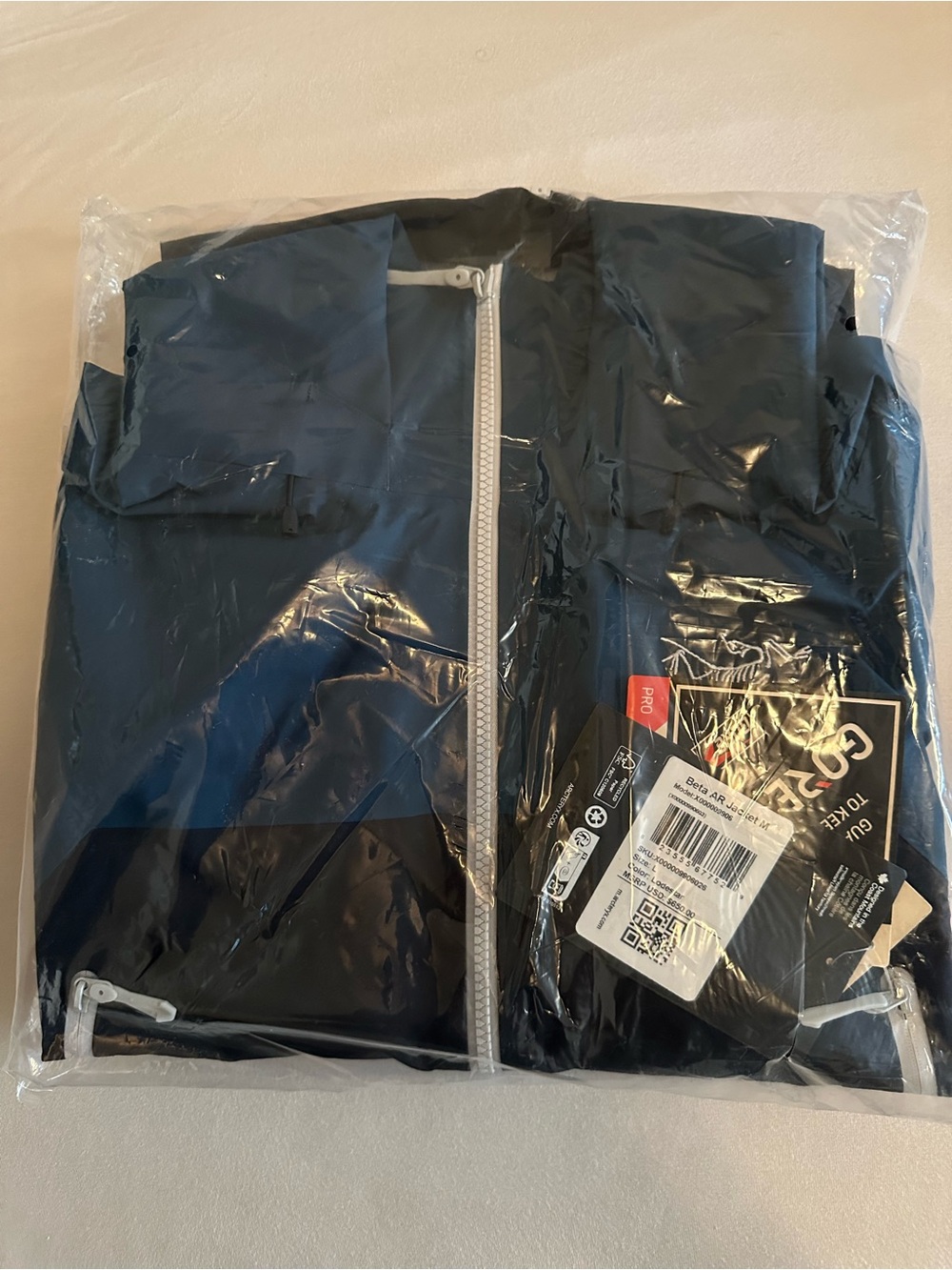 Arcteryx Beta AR goretex jacket